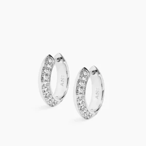 ANI Rivetto Half Pavé Hoops Small Örhängen - Silver